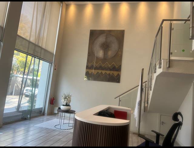 550M² OFFICE TO LET IN ROSEBANK
